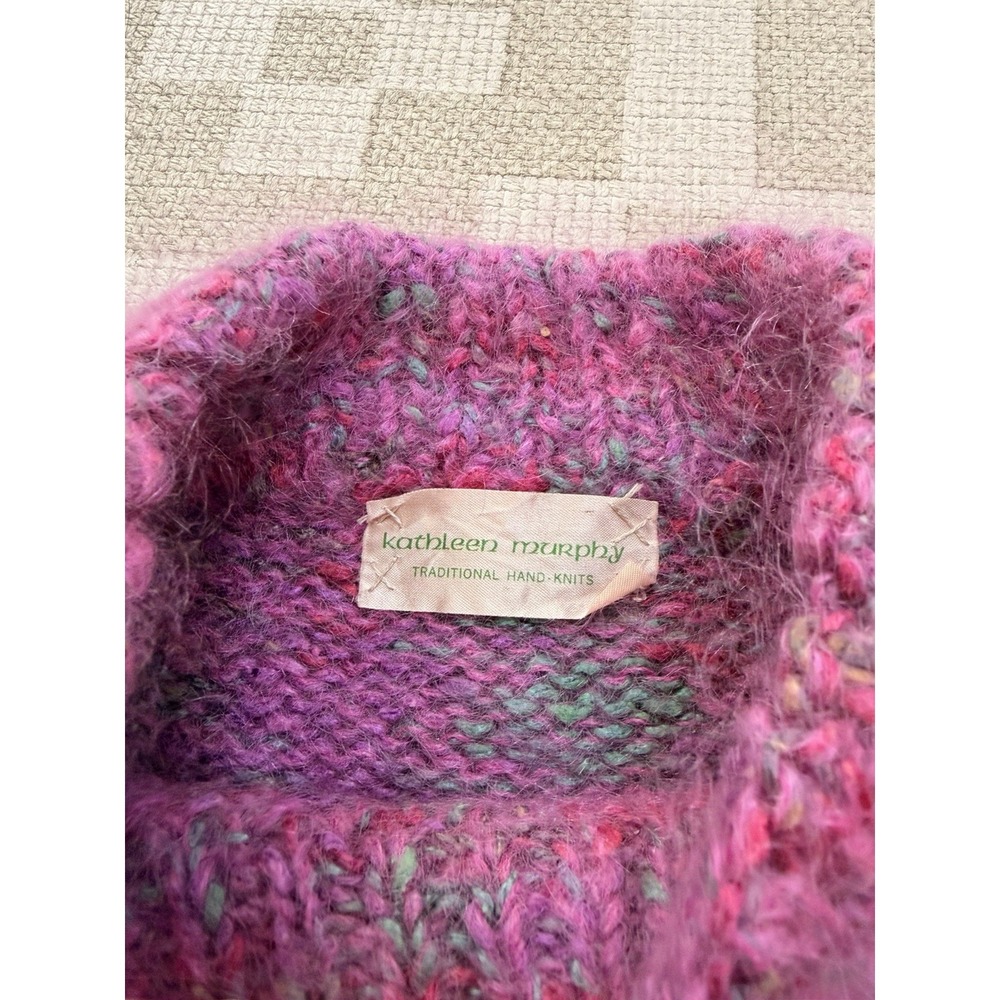 Vintage Mohair Wool Blend Sweater Size Large Boxy Cozy Fit Hand Sewn - Picture 7 of 7